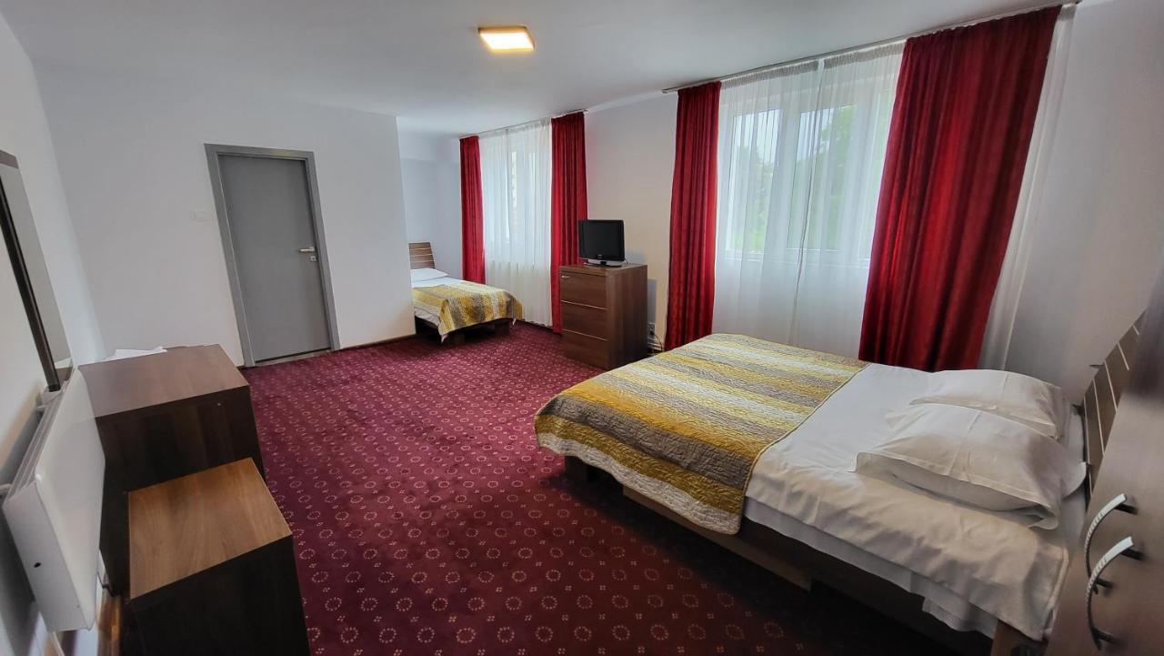 Aparthotel Boutique Global Brașov Exterior foto